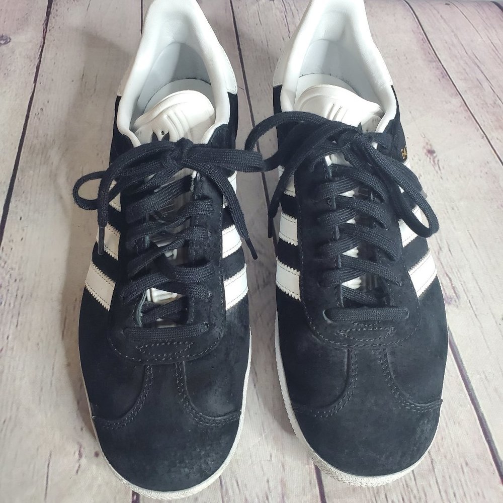 Adidas Gazelle Leather/Suede Athletic Shoes